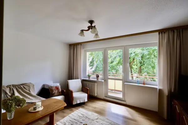 zachodniopomorskie, Szczecin, Pomorzany, Włościańska, 2 pokoje, balkon, 1 piętro, Pomorzany.
