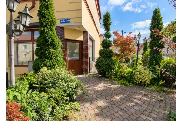 zachodniopomorskie, Stargardzki, Stargard, Lokal z potencjałem na mieszkanie – 86 m² | Al. Gryfa | STARGARD