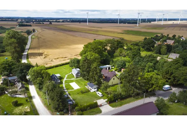 zachodniopomorskie, Gryficki, Karnice, Kusin, Dom z cegły plus 2 domki, 4700 m² działka, 8 km od Bałtyku