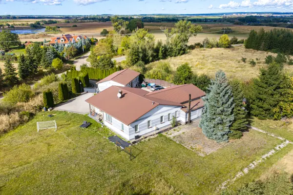 zachodniopomorskie, Policki, Kołbaskowo, Karwowo, Dom 250 m² z garażem i działką inwestycyjną 2,36 h