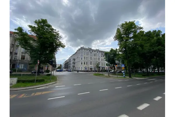 zachodniopomorskie, Szczecin, Centrum, Al. Piastów, Klimatyczne mieszkanie w odnowionej kamienicy Ip.