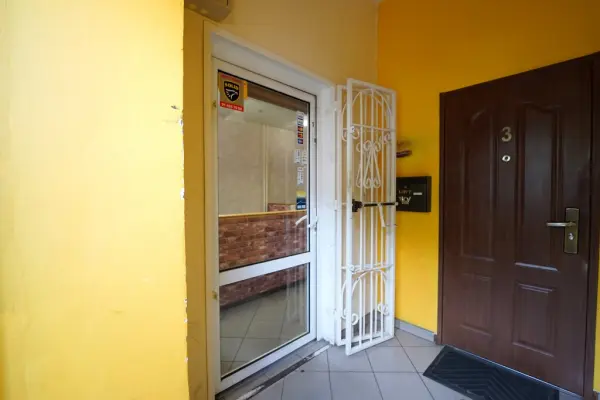 zachodniopomorskie, Szczecin, Niebuszewo, LOKAL BIUROWO-USŁUGOWY Z WITRYNĄ, PARTER