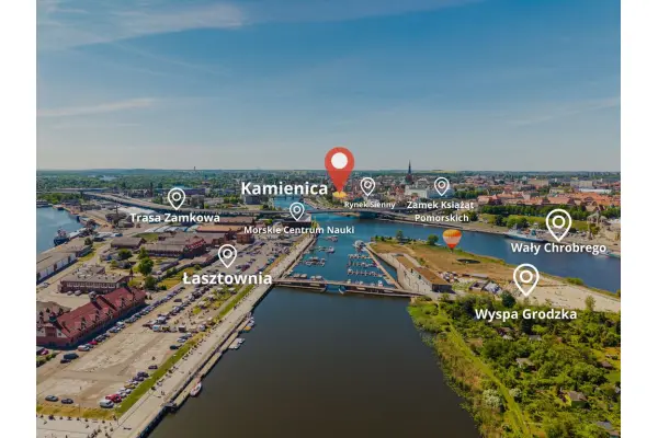 zachodniopomorskie, Szczecin, Stare Miasto, Cała kamienica przy bulwarach - 1 linia zabudowy!