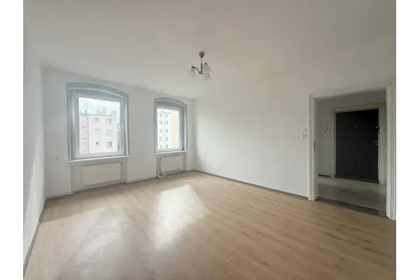 zachodniopomorskie, Szczecin, Centrum, Centrum, 2 pokoje + garderoba, 48,44m2, przy ZUT Langiewicza