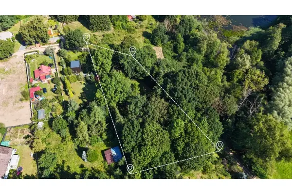 zachodniopomorskie, Łobeski, Łobez, Klępnica, Działka 3206 m² przy jeziorze z WZ