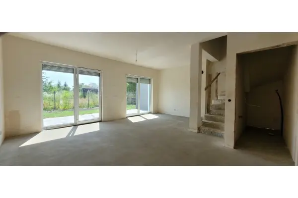 zachodniopomorskie, Szczecin, Gumieńce, Środkowy segment szeregowca +garaż+ogródek!