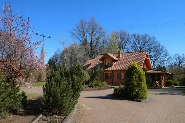 zachodniopomorskie, Szczecinecki, Borne Sulinowo, Łubowo, Klimatyczny dom- Twój azyl lub zyskowna inwestycja