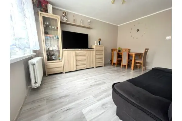 zachodniopomorskie, Pyrzycki, Pyrzyce, Słoneczna, 3 pokoje, balkon, piwnica - Pyrzyce